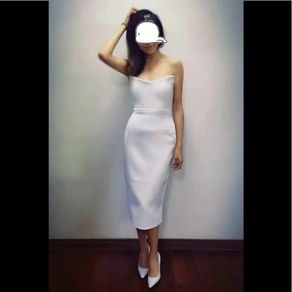 - Alex Perry - Picture 3 of 7